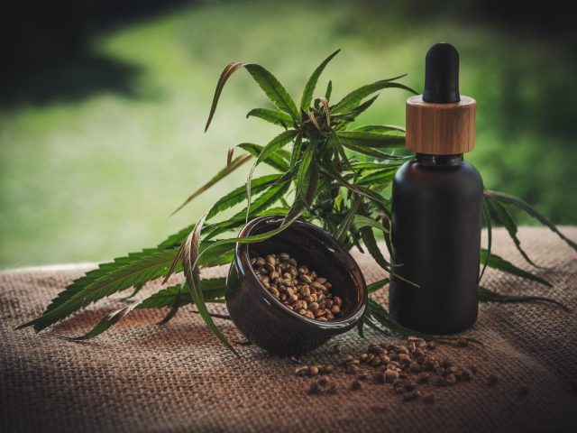 CBD OIL: Cannabis Bedrolite