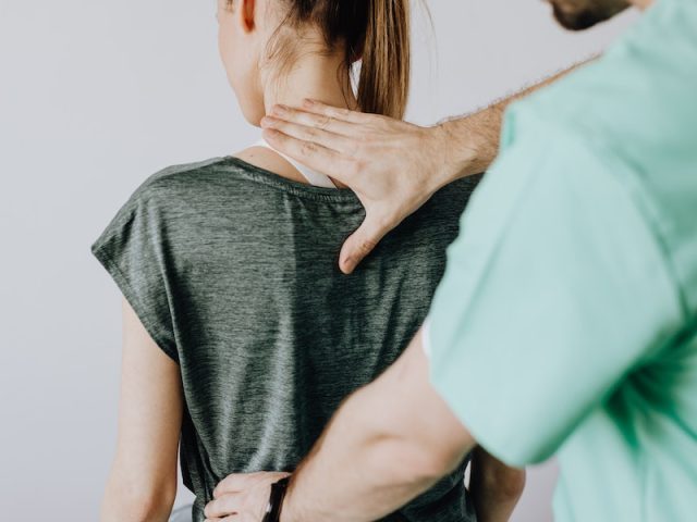 Fisioterapia e Osteopatia: scopriamo le differenze